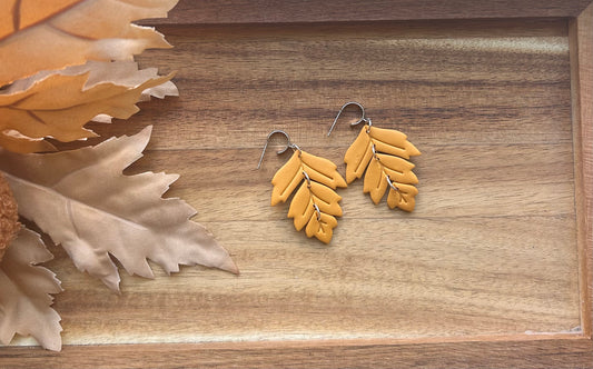 Fall Leaf Dangle - Mustard